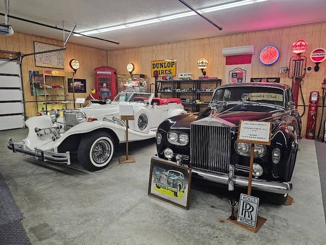 Ye Ole Carriage Shop - Image 3