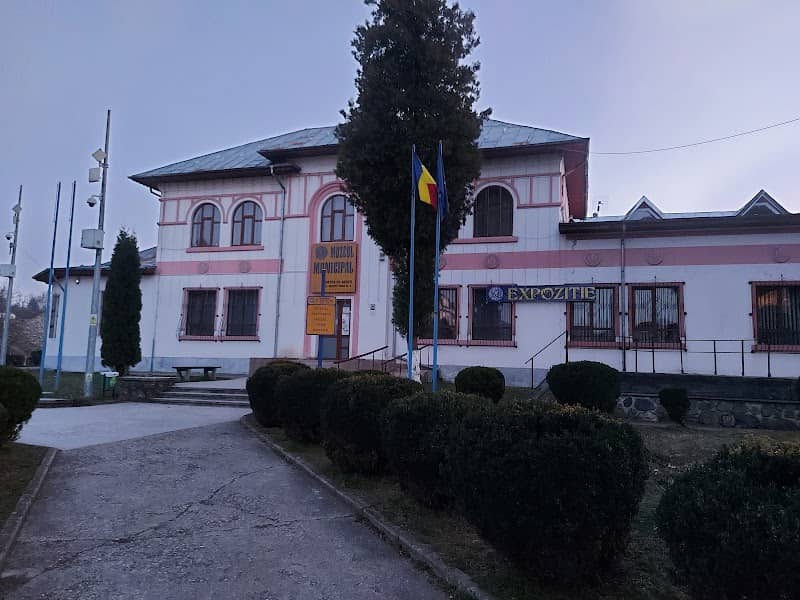Municipal Museum - Image 1