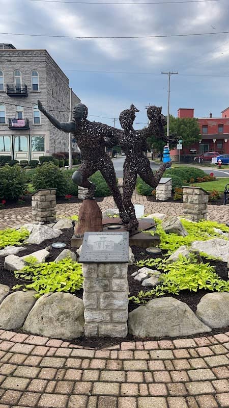 Facer Park - Image 1