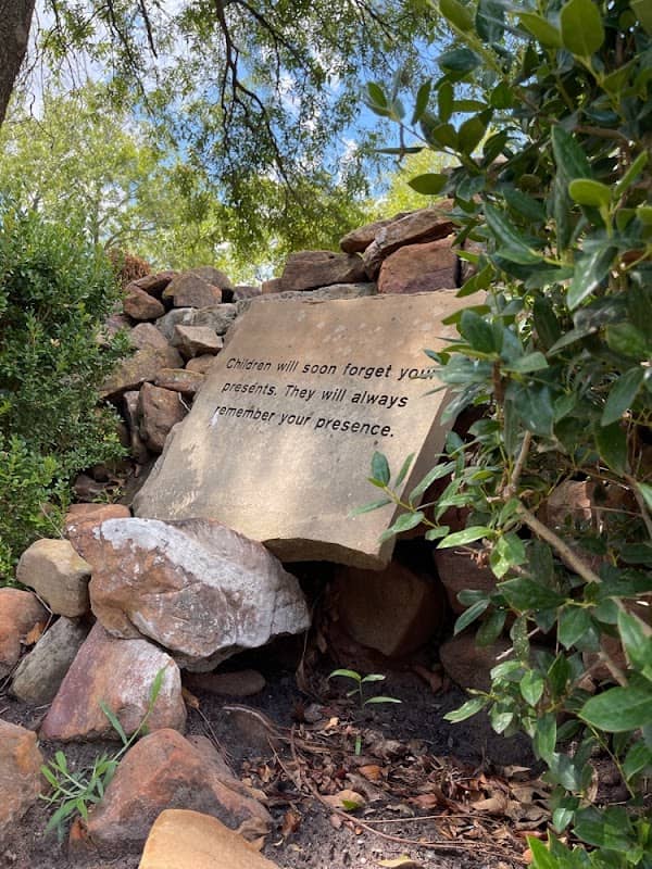Austen Allen Barnett Memorial Gardens - Image 2