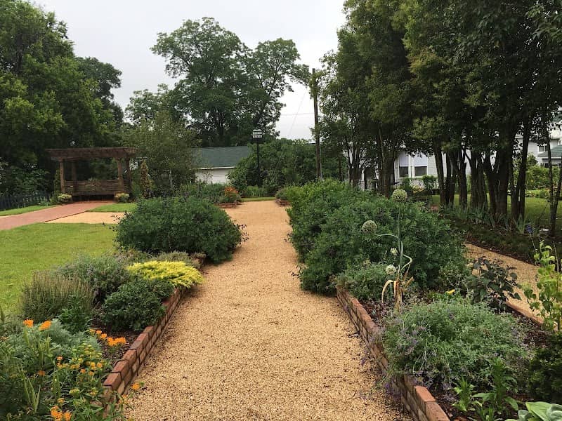 Piedmont Physic Garden - Image 1