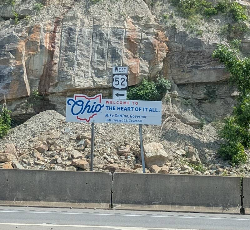 "Welcome to Ohio" Sign - Image 3