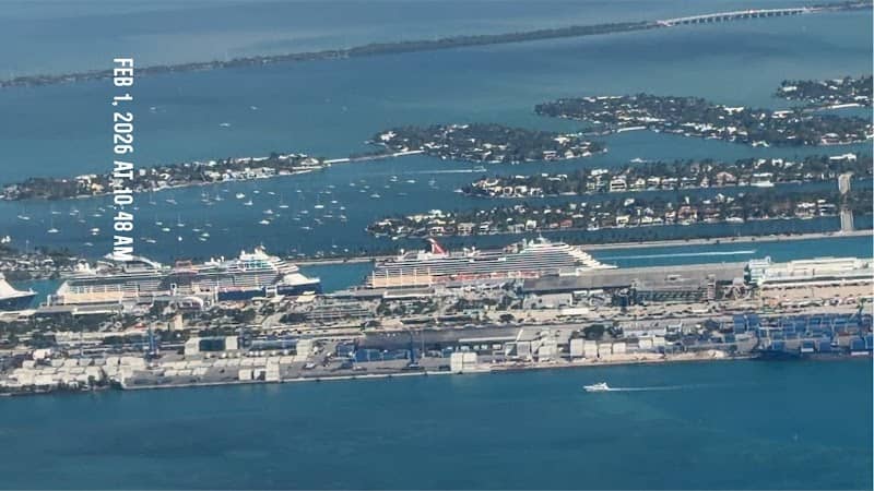 Carnival port - Image 1