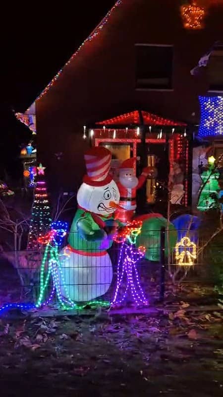 Weihnachtshaus Cloppenburg - Image 1