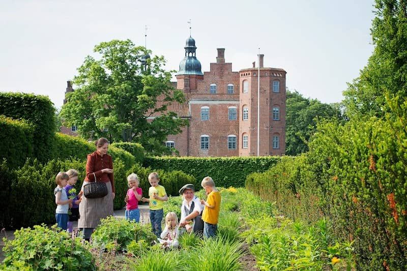 Gammel Estrup Danmarks Herregårdsmuseum - Image 1