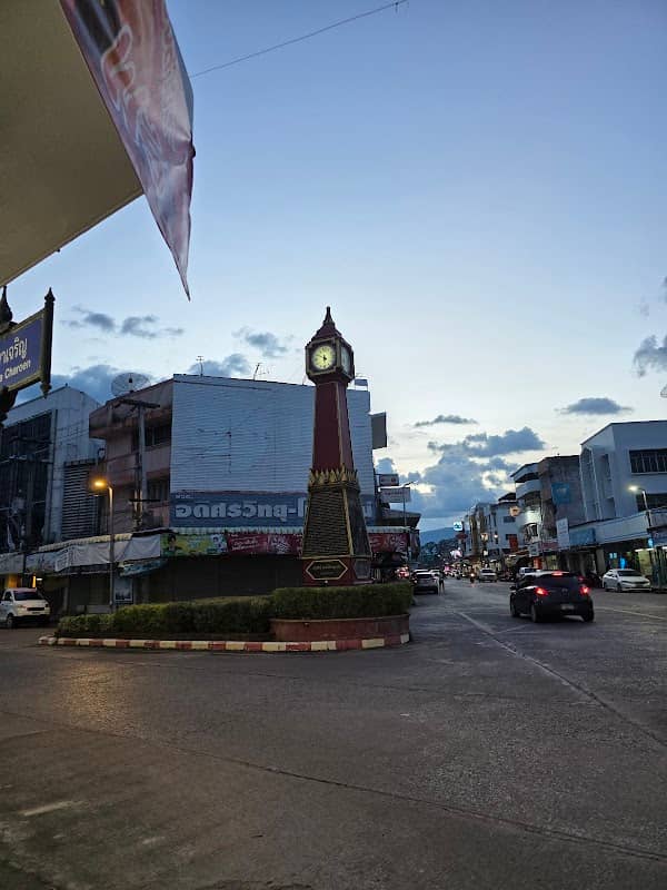 อนุสรณ์แชมป์โลกคู่แฝด - Image 1