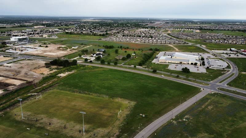 Crossroads Park - Image 2