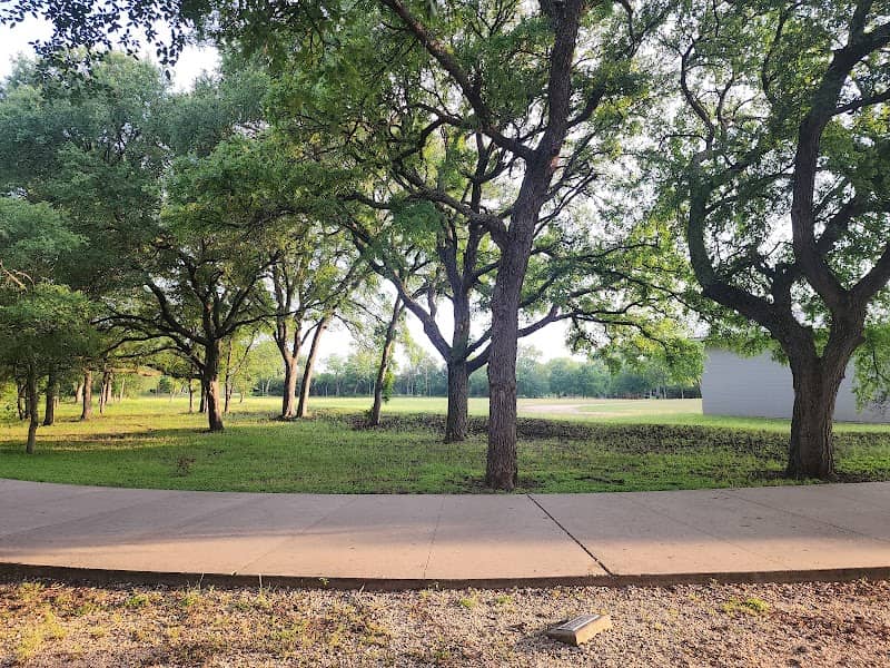 Crossroads Park - Image 1
