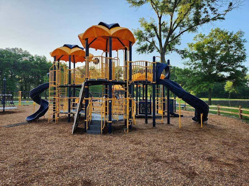 Arnold City Park - Image 1