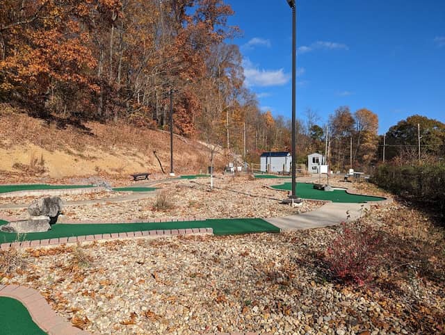 Morgantown Miniature Golf & Chip-N-Putt - Image 2