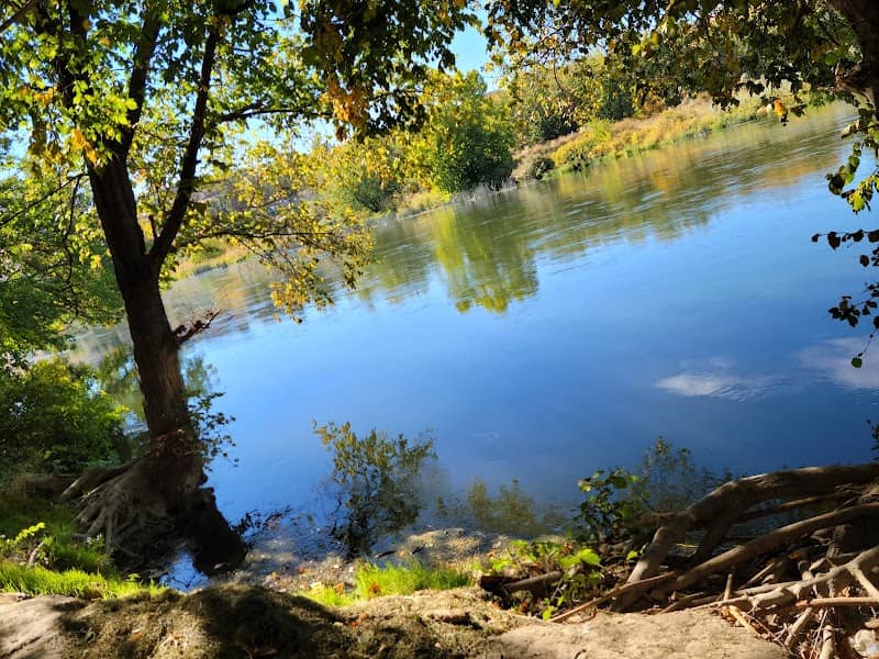 Tapteal Greenway - Image 1