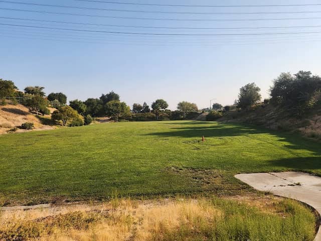 Oak Hills Park II - Image 2