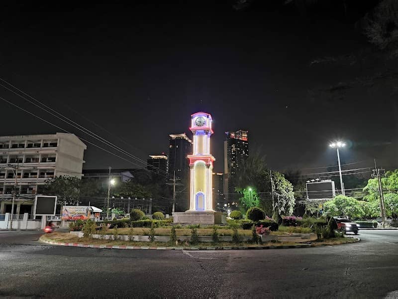 Ko Loi Clock Tower - Image 2