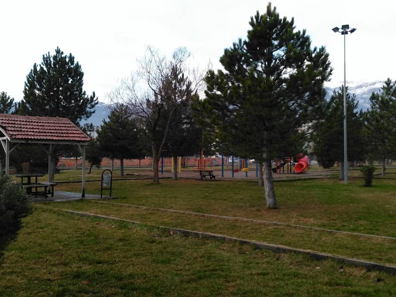Necip Fazıl Kısakürek Parkı - Image 1