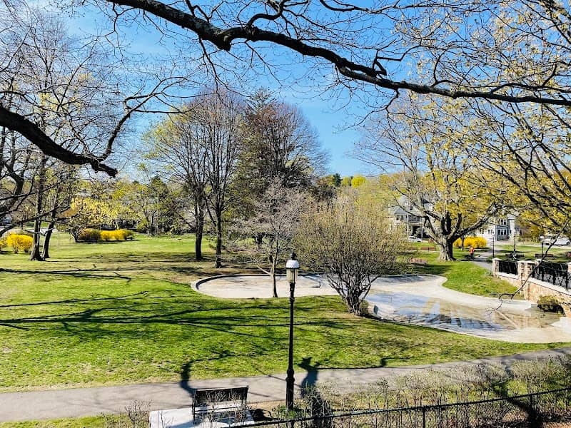 Farlow Park - Image 1