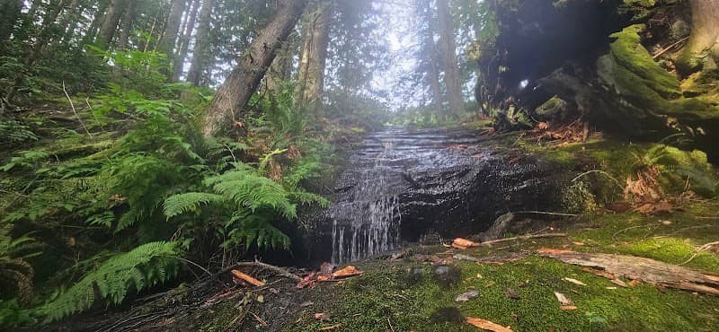 Lost Lake Waterfalls - Image 2