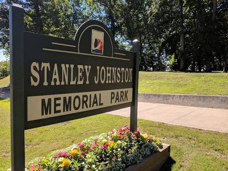 Stanley Johnston Park - Image 2
