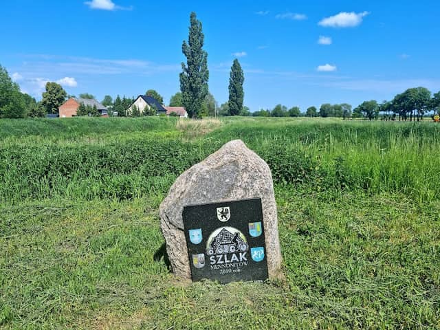 Kamień pamiątkowy - Image 1