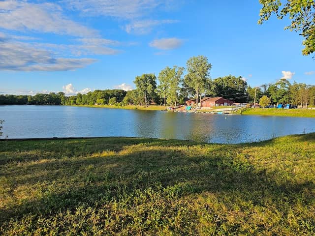 Olander Park - Image 1