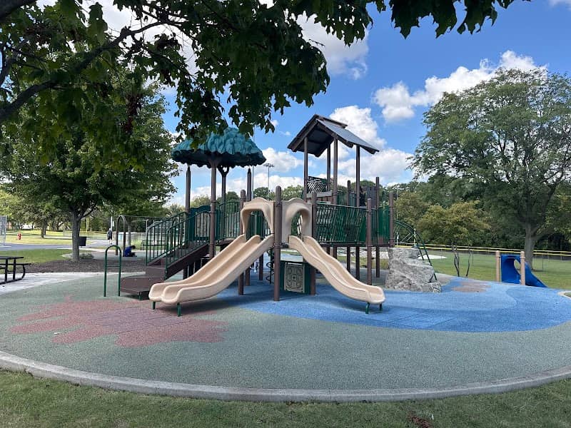 Village Park - Image 2