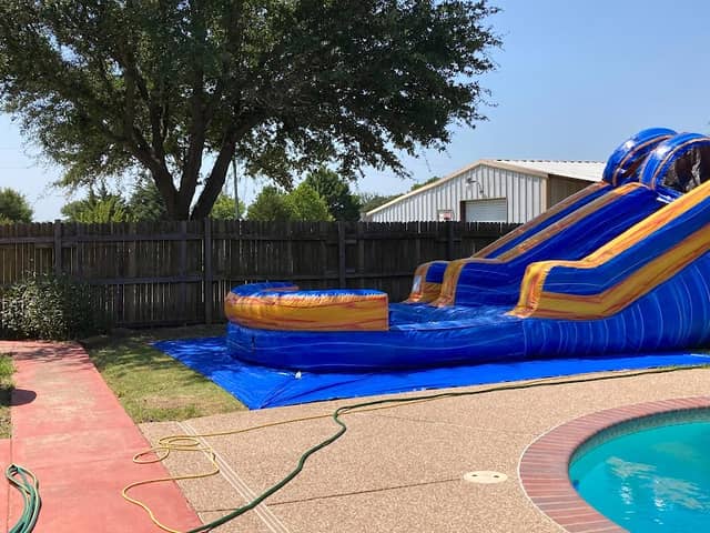Inflatable Company 85 - Image 1
