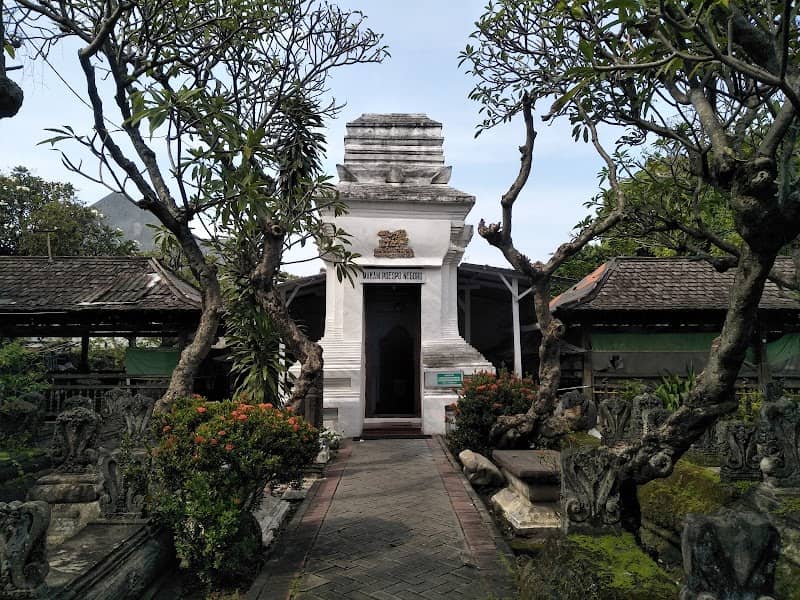 Makam Pusponegoro - Image 1