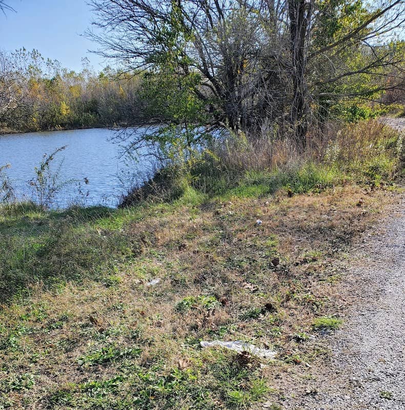 Wabashiki Fish and Wildlife Area 6th Street Parking - Image 2