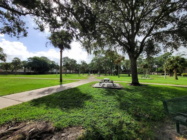 Bowman Park - Image 2