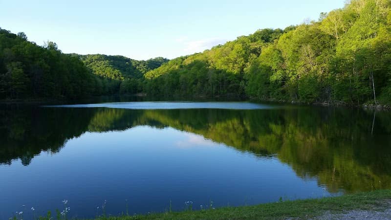 Fishpond Lake - Image 1
