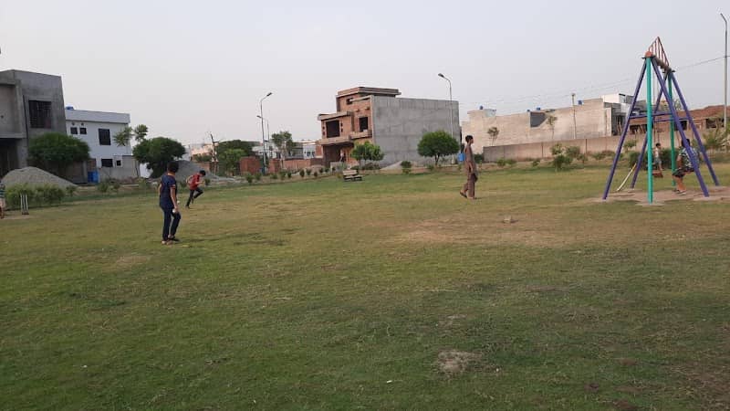 Bolan Park - Image 1