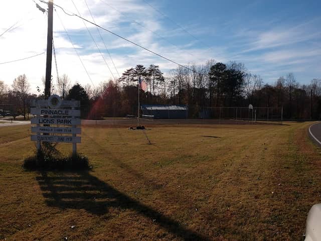 Pinnacle Lions Park - Image 3
