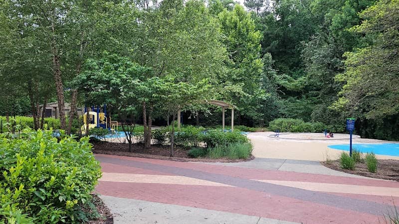 Walnut Street Park - Image 1