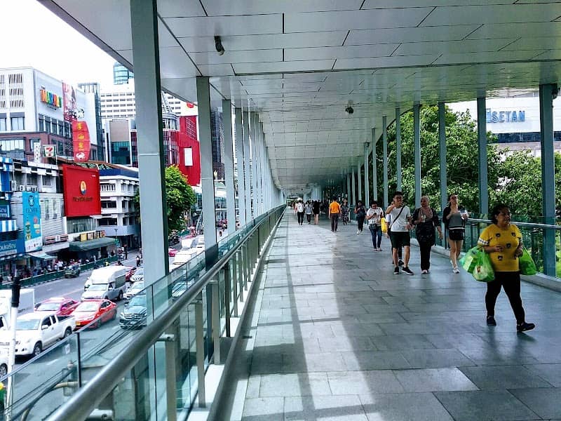 Ratchaprasong Sky Walk - Image 2