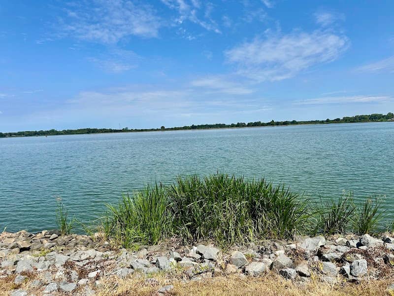 Saracen Landing - Image 2