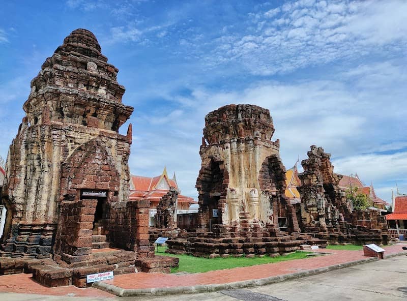 Wat Kamphaeng Laeng - Image 1