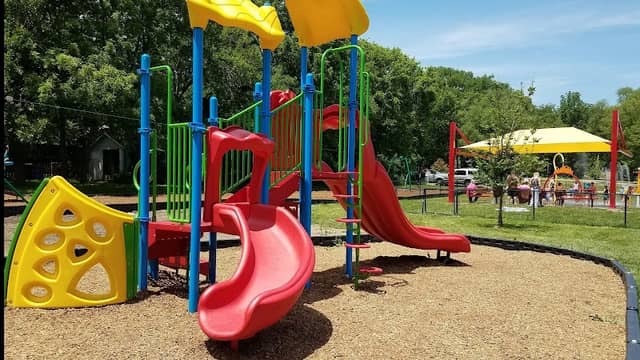Ruth Moore Park - Image 1