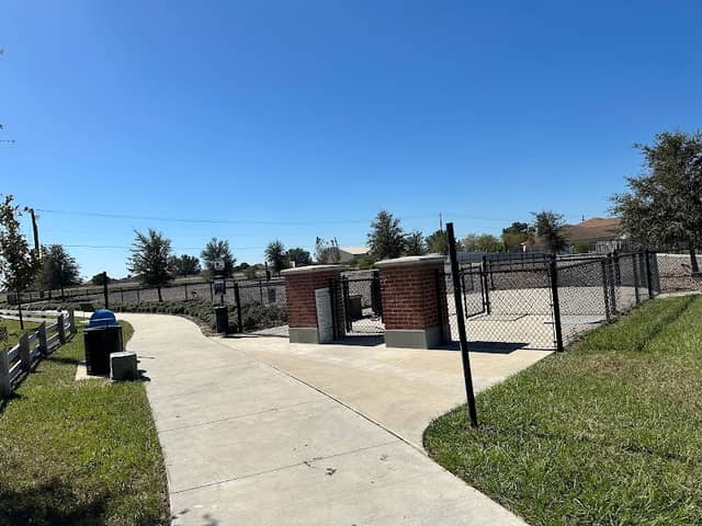 Winter Haven Dog Park - Image 1