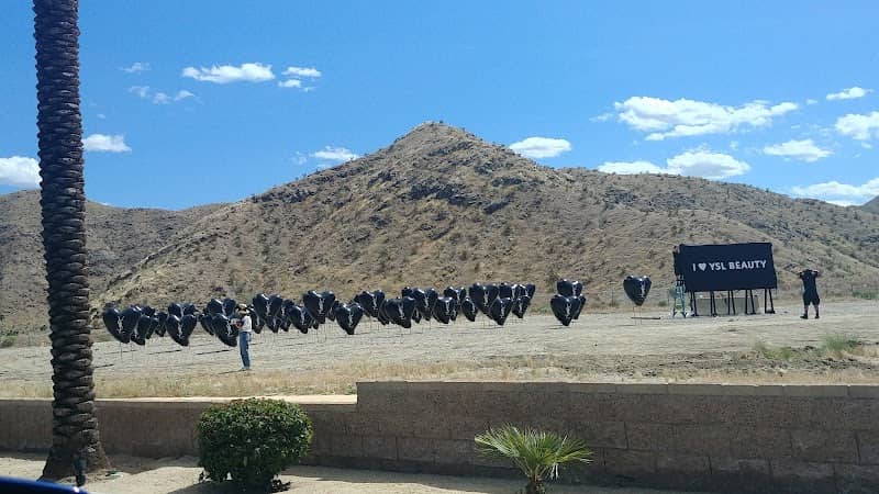 Public Art "Perfect Union" - Image 2