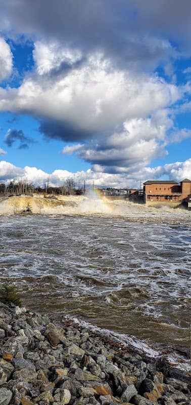 Auburn Riverwalk - Image 1