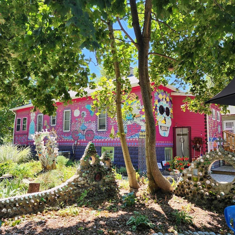Sparkle House - Image 3