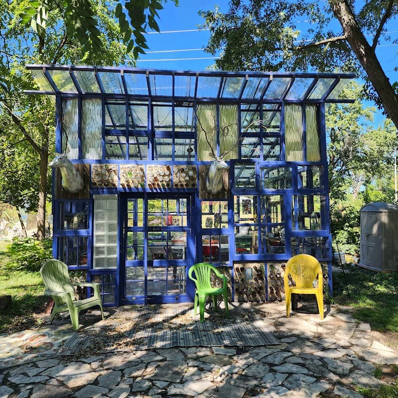 Sparkle House - Image 1