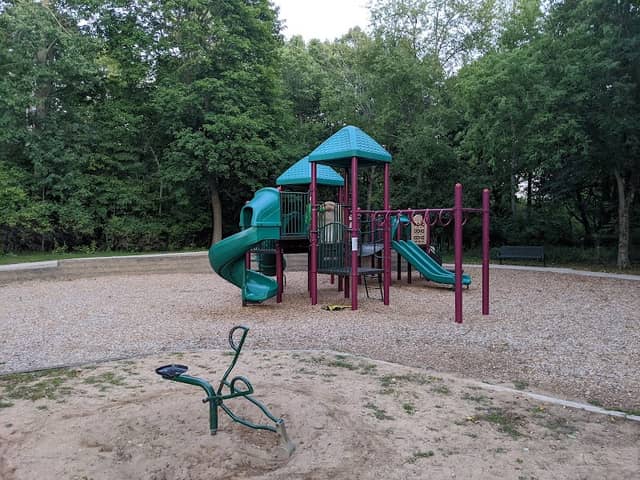 Northend Riverside Park - Image 2