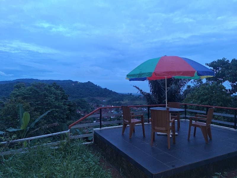CAMP LADUR 2 - Image 1