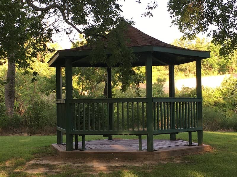 Albert Finkle Memorial County Park - Image 1