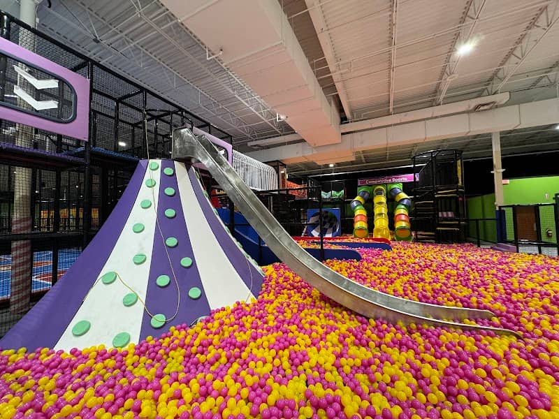 Funcity Trampoline and Adventure Park - Image 3
