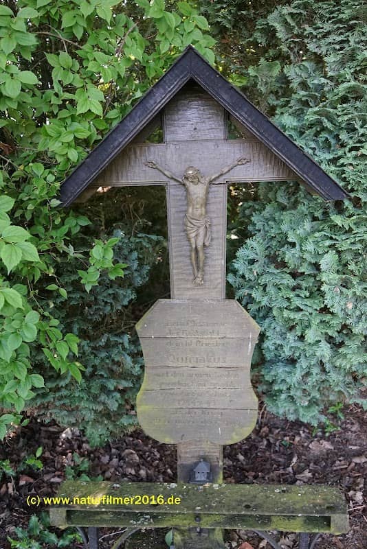 Quiriakuskreuz - Image 1