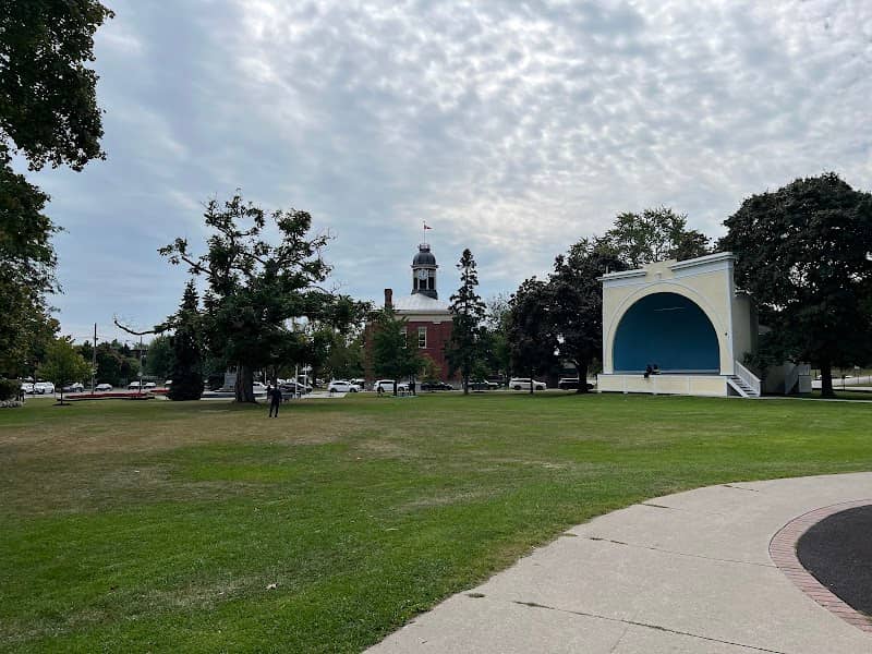 Memorial Park Bandshell - Image 1