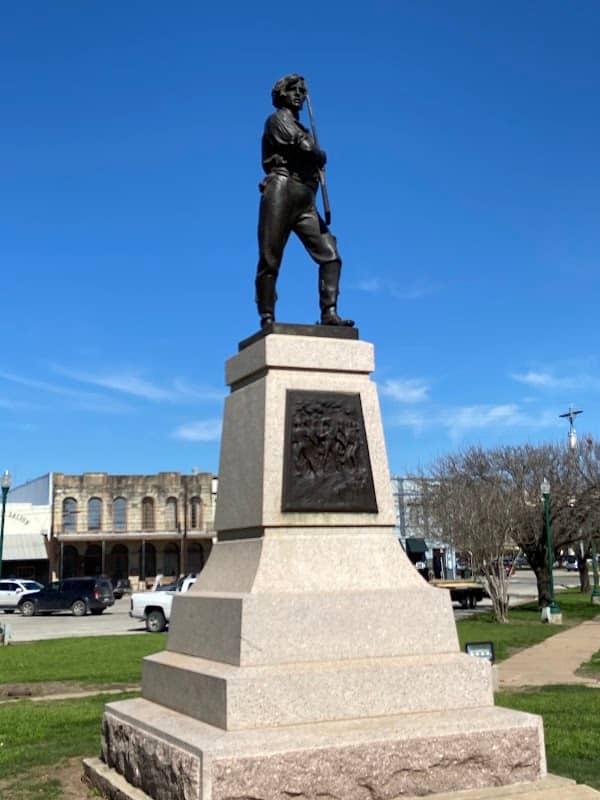 Texas Heroes Square - Image 2