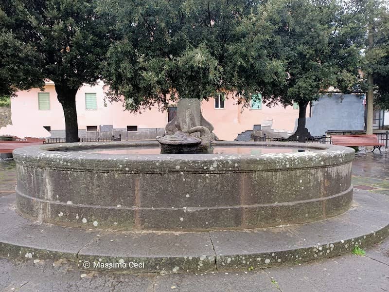 Fontana del Cigno - Image 2