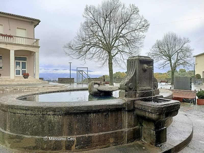 Fontana del Cigno - Image 1